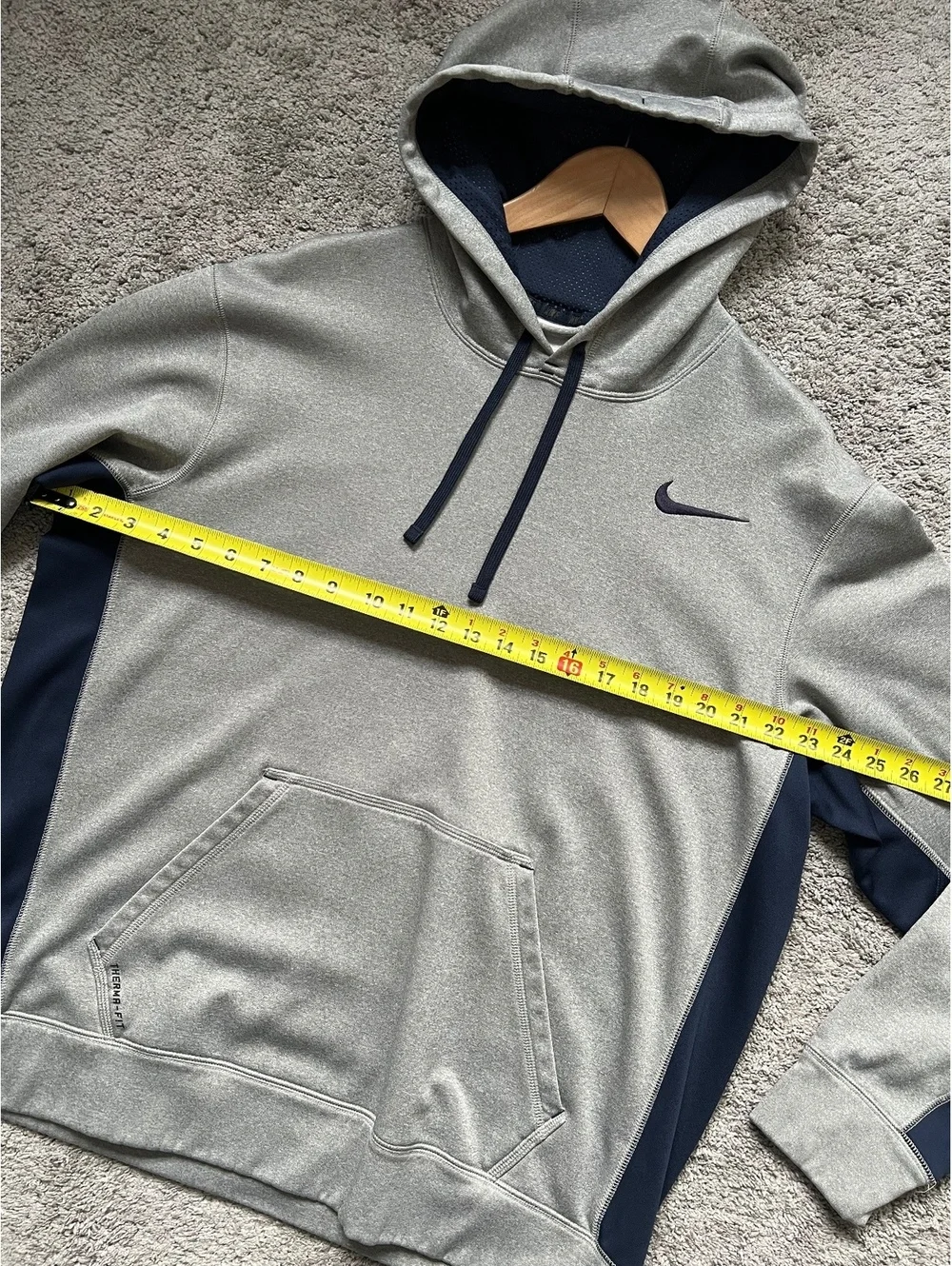 Nike Therma-FIT Pullover Hoodie Men’s Large Gray Navy Blue Swoosh Athletic